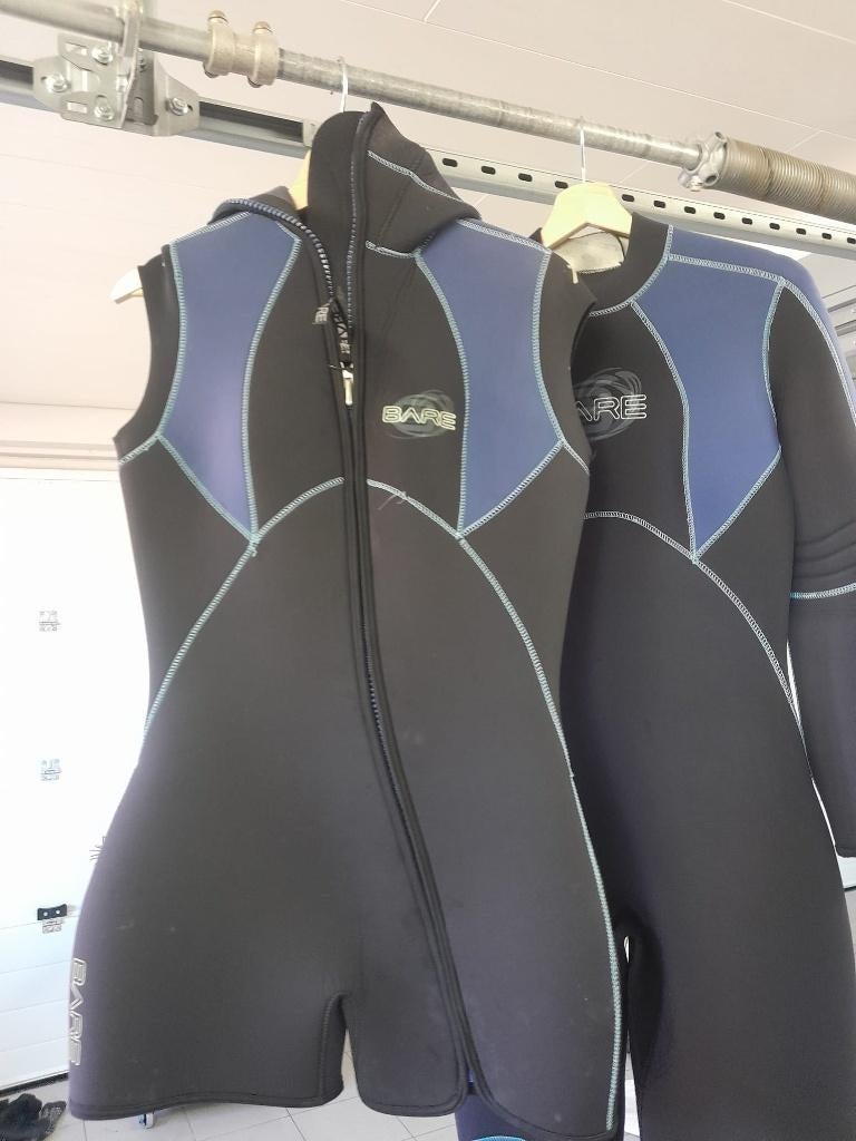 DUIKPAK MET SHORTY MAAT M, MODEL VOOR VROUW, Watersport en Boten, Duiken, Ophalen, Zo goed als nieuw, Duikpak