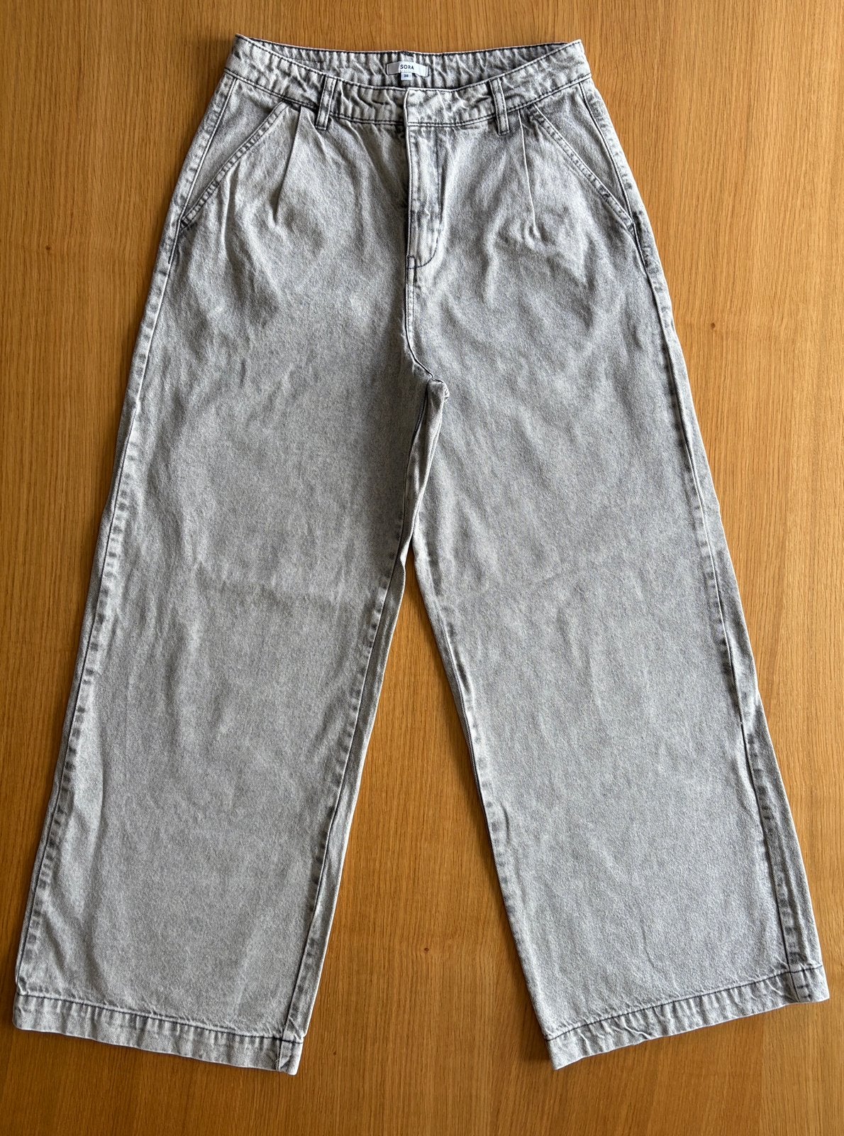 Jeans gris wide fit SORA - Taille 38 - 29€, Vêtements | Femmes, Enlèvement ou Envoi, Comme neuf, Gris, W30 - W32 (confection 38/40)