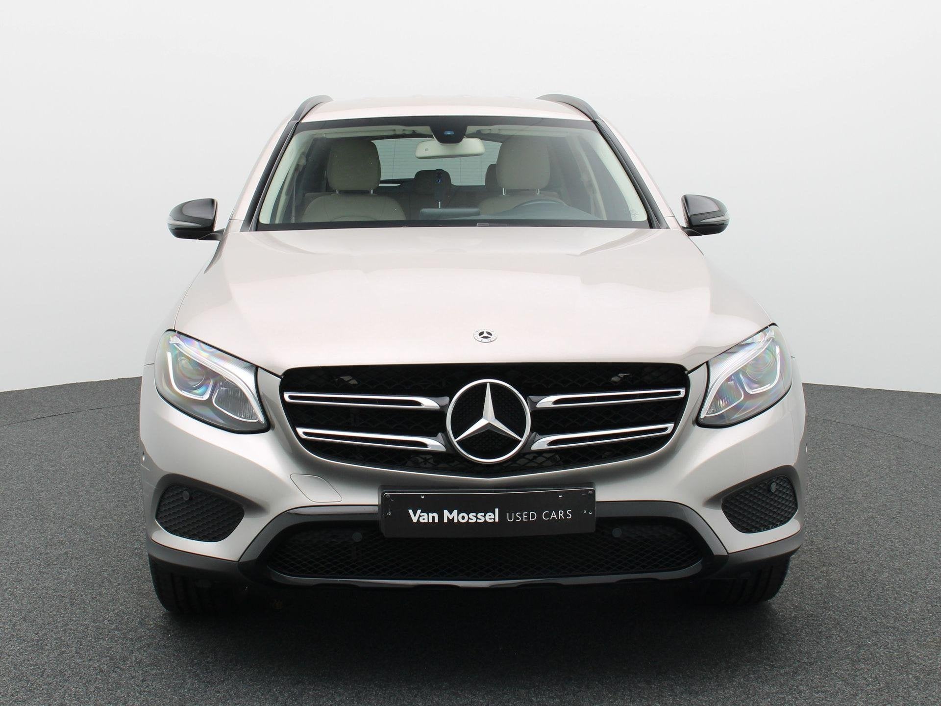 Mercedes-Benz GLC 250 4MATIC + LEDER + LED + TREKHAAK + 1Y U, Auto's, Automaat, Dealer onderhouden, Stof, Gebruikt