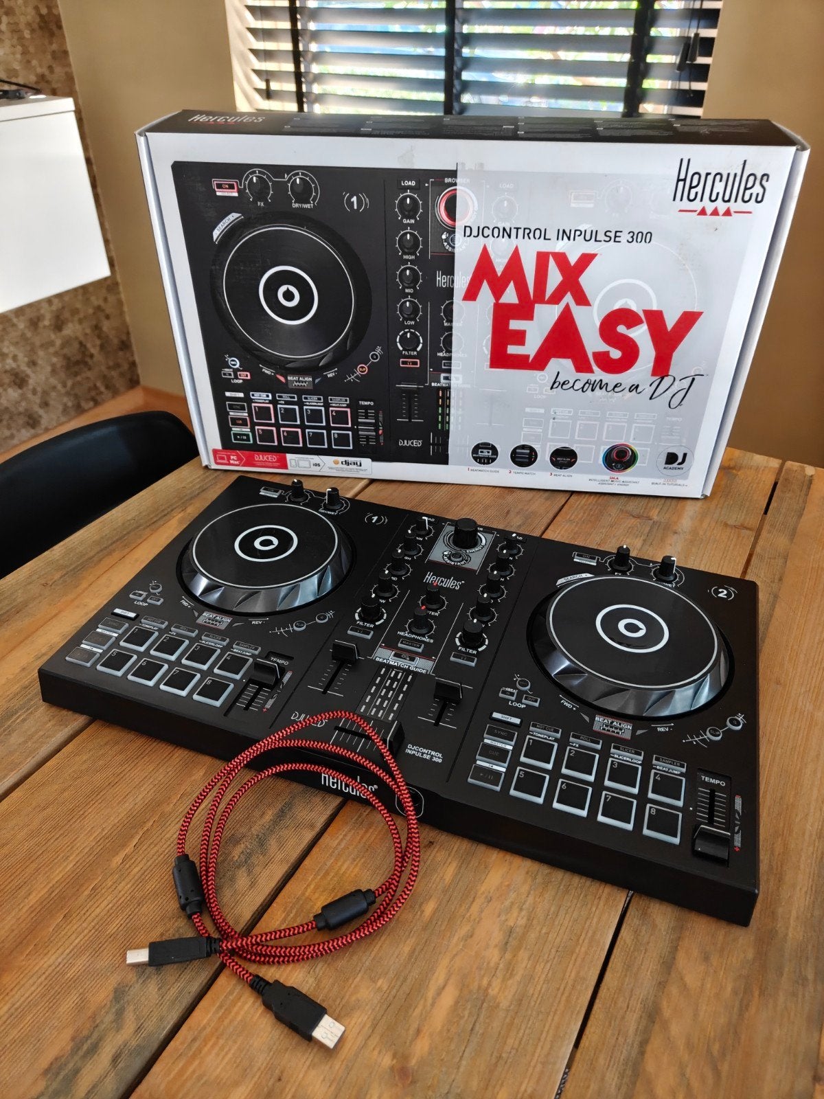DJ  console Hercules Inpulse 300, Muziek en Instrumenten, Ophalen, Zo goed als nieuw, Draaitafel, Overige merken