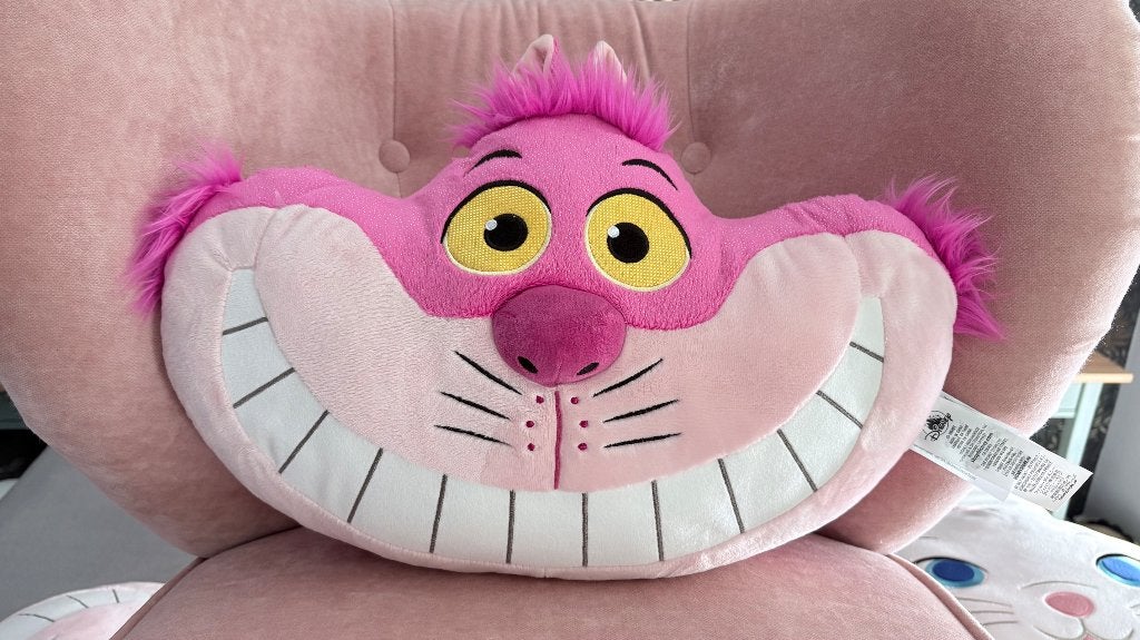 Disney Store Gros coussin Tête du Chat du Cheshire, Collections, Enlèvement ou Envoi, Autres personnages, Comme neuf, Peluche