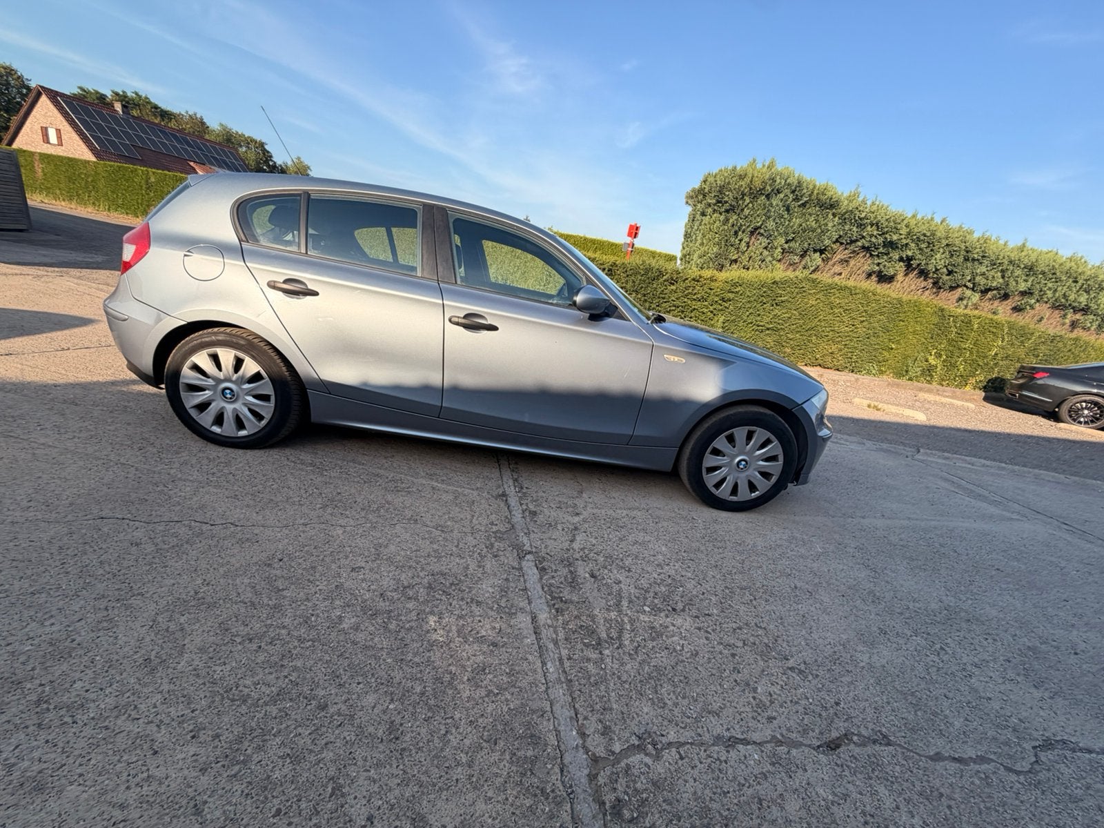 BMW SÉRIE 1 ✅ 116i GARANTIE CARPLAY MGLK, Autos, Argent ou Gris, Achat, Entreprise, Garantie prolongée