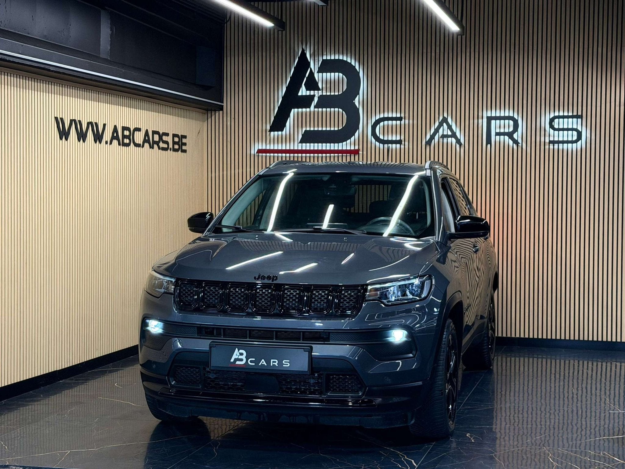 Jeep Compass 1.3 Turbo 4x2 Longitude * GARANTIE 12 MOIS * 1E, Auto's, Gebruikt, Handgeschakeld, 5 deurs, 131 pk