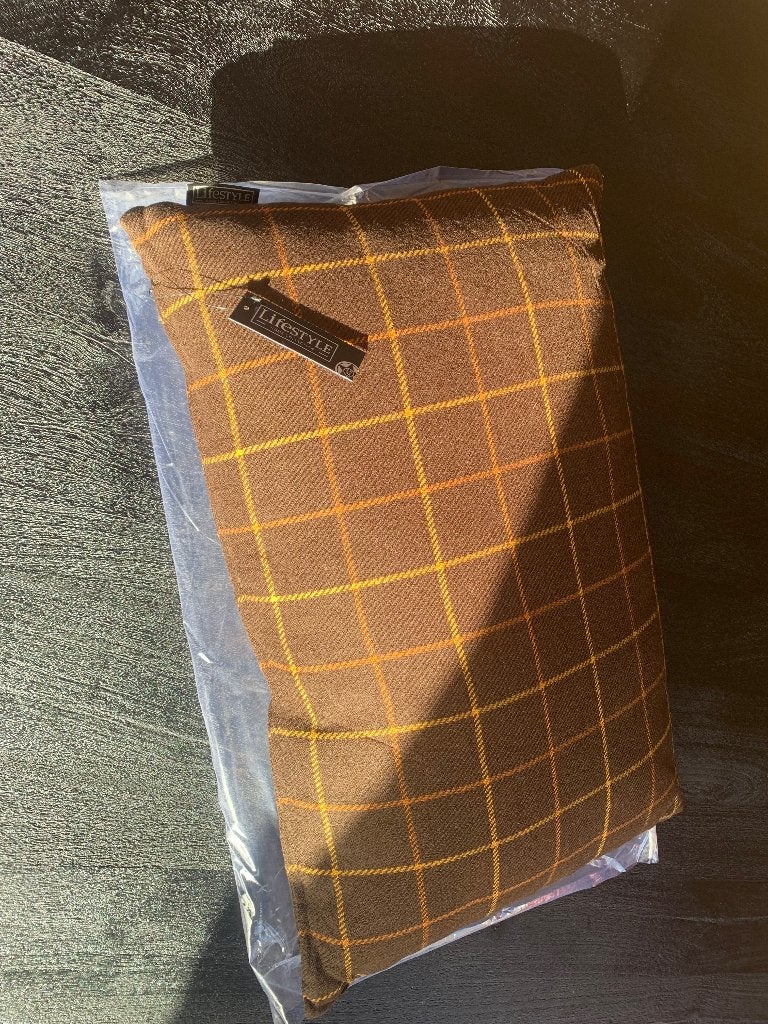 Nieuw sierkussen, Huis en Inrichting, Bruin, Nieuw, Ophalen of Verzenden, Sierkussen