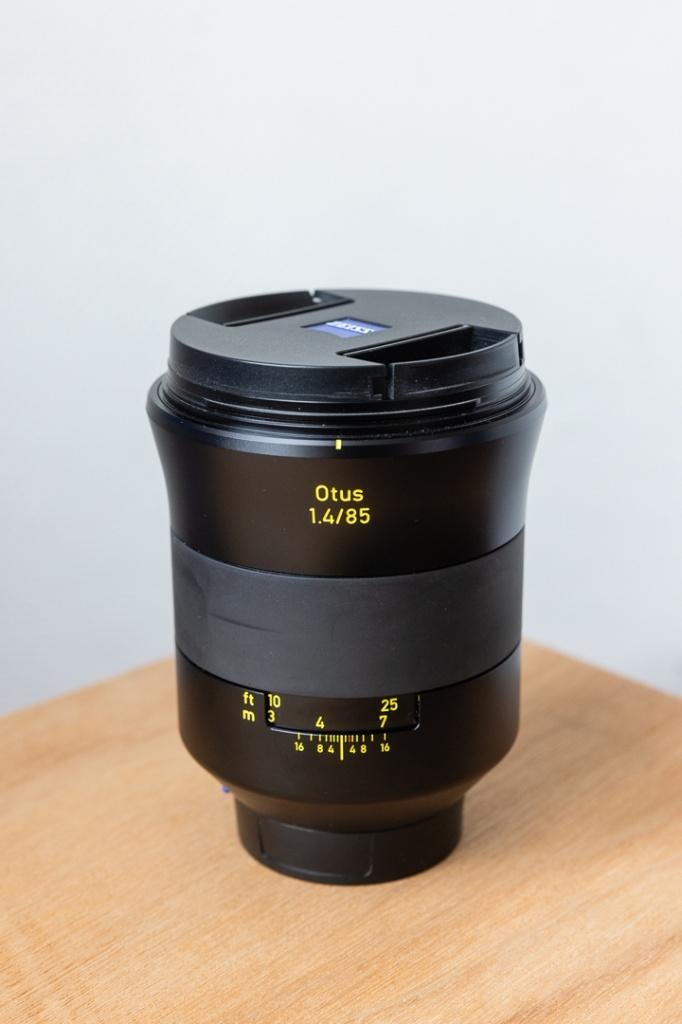 Zeiss Otus 85mm F/1.4 Canon, Audio, Tv en Foto, Foto | Lenzen en Objectieven, Zo goed als nieuw, Standaardlens, Ophalen