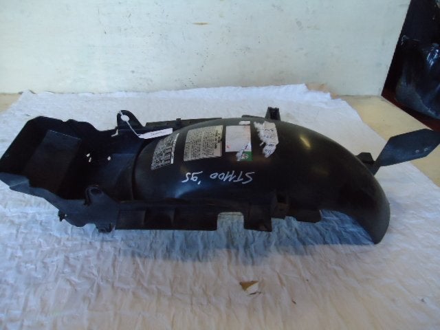 ST1100 1990 - 2001 Honda Batterijbak D1-11161, Motoren