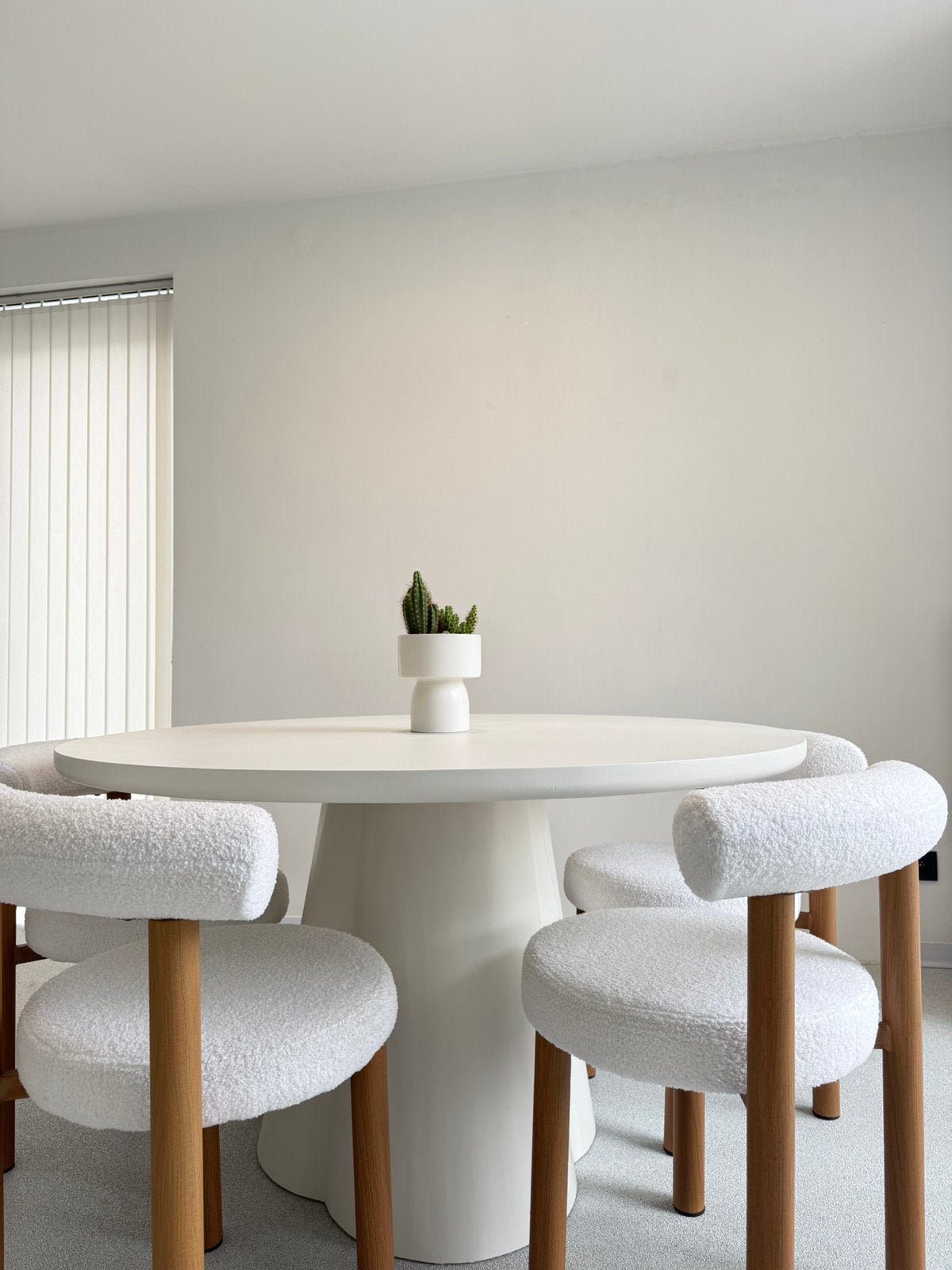 Ronde eettafel Brix 130 cm in heel goede staat, Enlèvement, Comme neuf, Rond