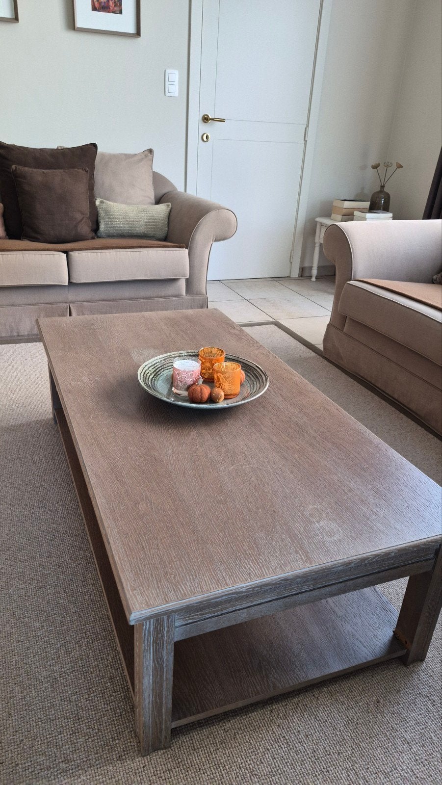 Salontafel. Afmetingen 140 x 70 x 40, kleur taupe, Ophalen, 100 tot 150 cm, Eikenhout, 50 tot 100 cm