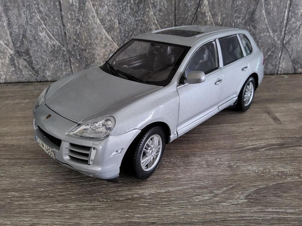 Porsche Cayenne S., Ophalen of Verzenden, Norev