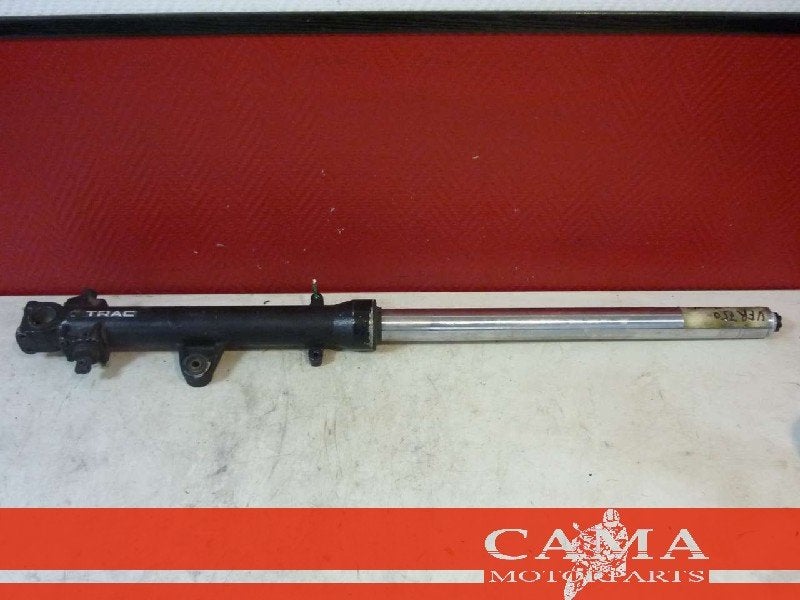 TUBE DE FOURCHE AVANT GAUCHE Honda, Dhr. S. di Majo, Utilisé, Info@cama-motorparts.nl, P.J. Troelstraweg 8 8
3144 CX  MAASSLUIS, NL
