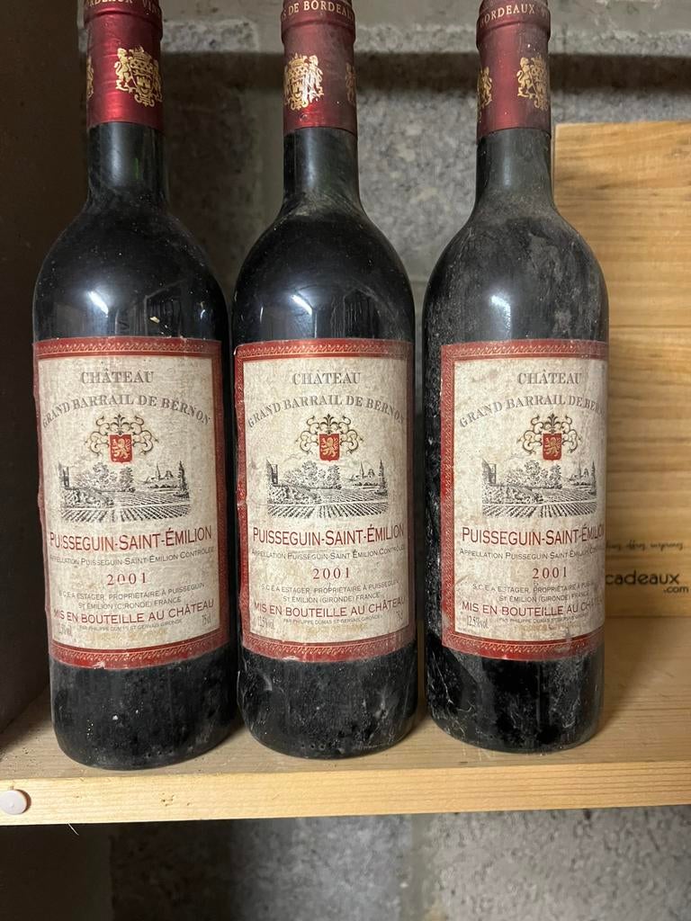 Château grand Barrail de bernon 2001 puisseguin st emilion, Enlèvement, Comme neuf