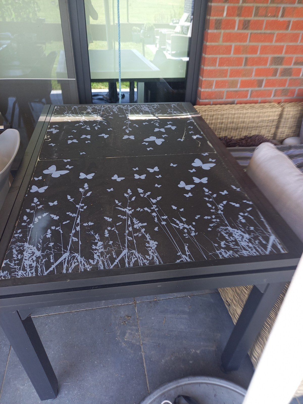 Tuintafel, Ophalen