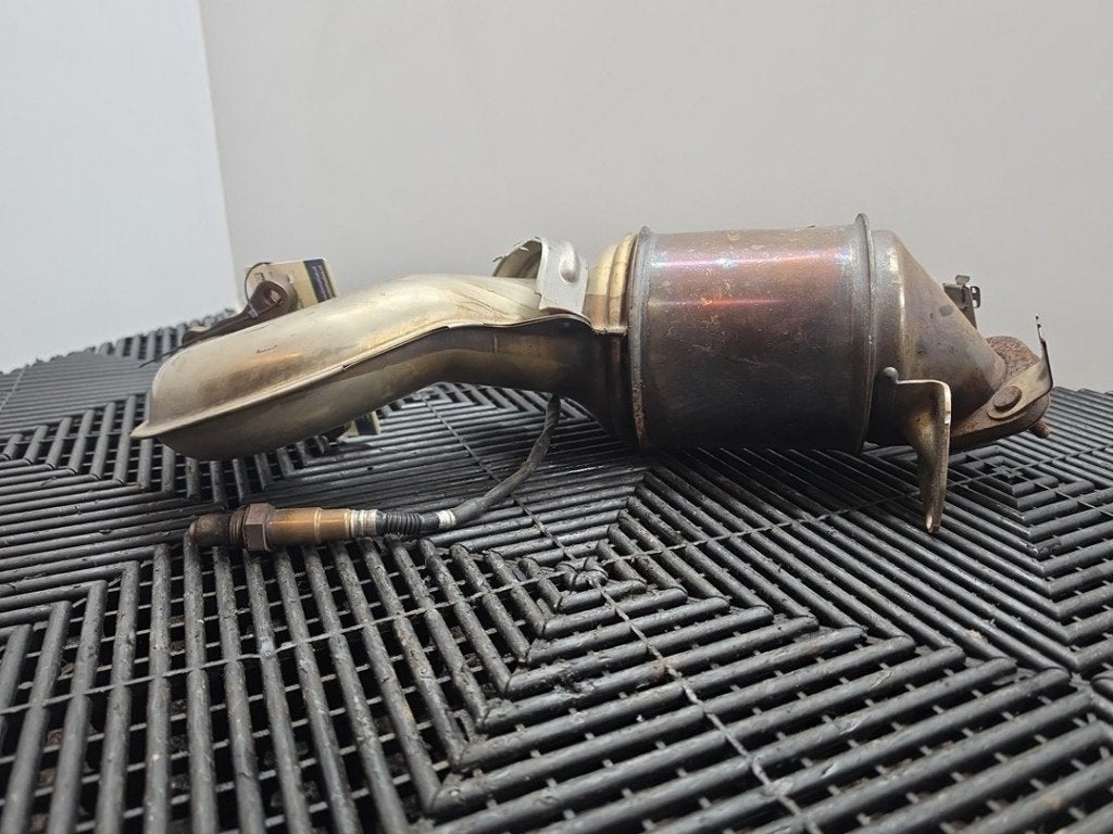 CATALYSEUR Volkswagen Golf Plus (5M1 / 1KP), Autos : Pièces & Accessoires, Volkswagen, Volkswagen AG, Utilisé, Kundenbetreuung@volkswagen.de