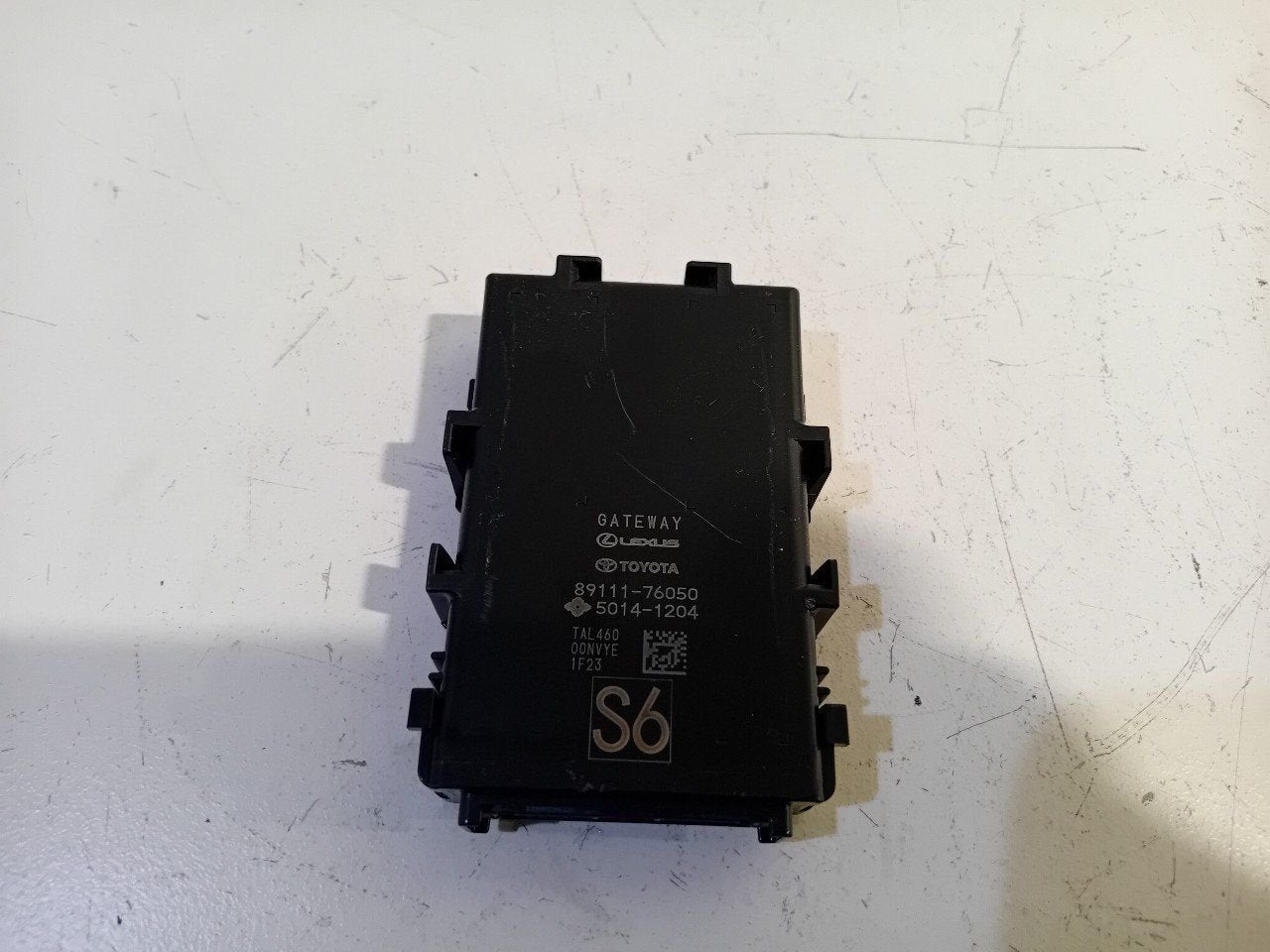 Gateway module Lexus ES, Onderdelen@venauto.nl, Van der Ven Autorecycling B.V., Gebruikt, Ettenseweg 76, 4706 PB Roosendaal, The Netherlands