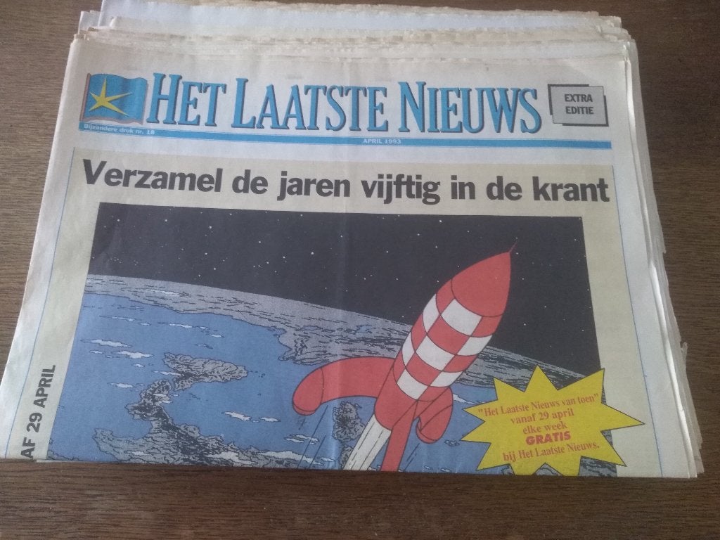 OUDE KRANTENREEKS  1950/1969, Boeken, Tijdschriften en Kranten, Ophalen, Zo goed als nieuw