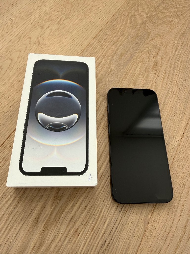 iPhone 16e nearly new, Télécoms, Téléphonie mobile | Apple iPhone, Neuf, Enlèvement, 100 %, Noir