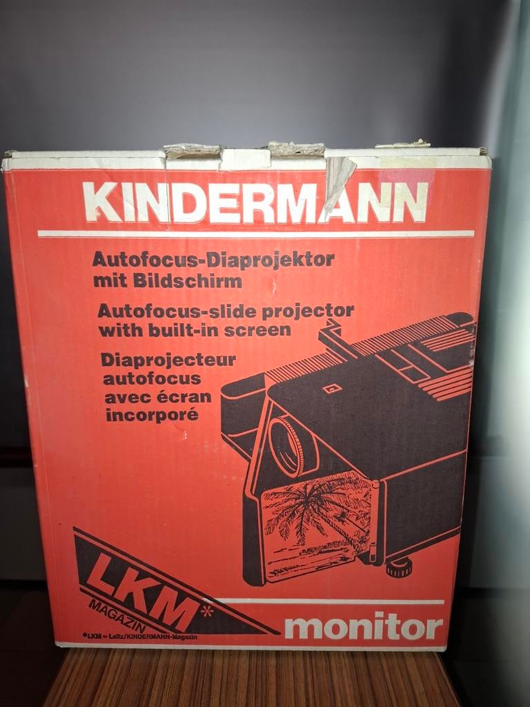 Kindermann Diaprojector set, Enlèvement