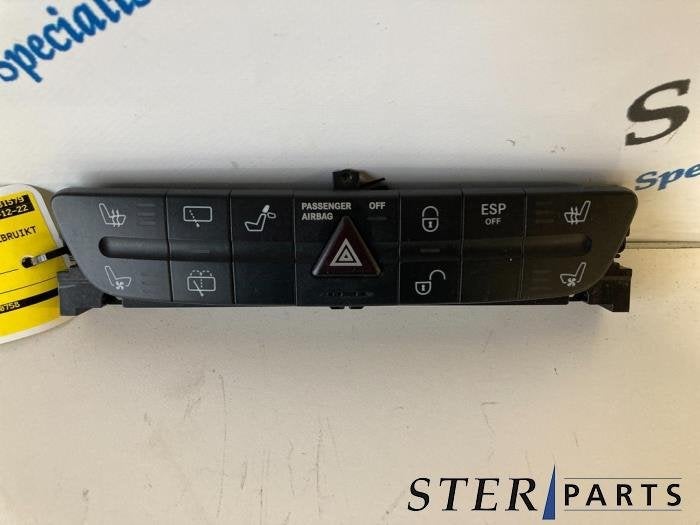 Paniekverlichtings Schakelaar van een Mercedes E-Klasse, Gebruikt, -, Ophalen of Verzenden, -