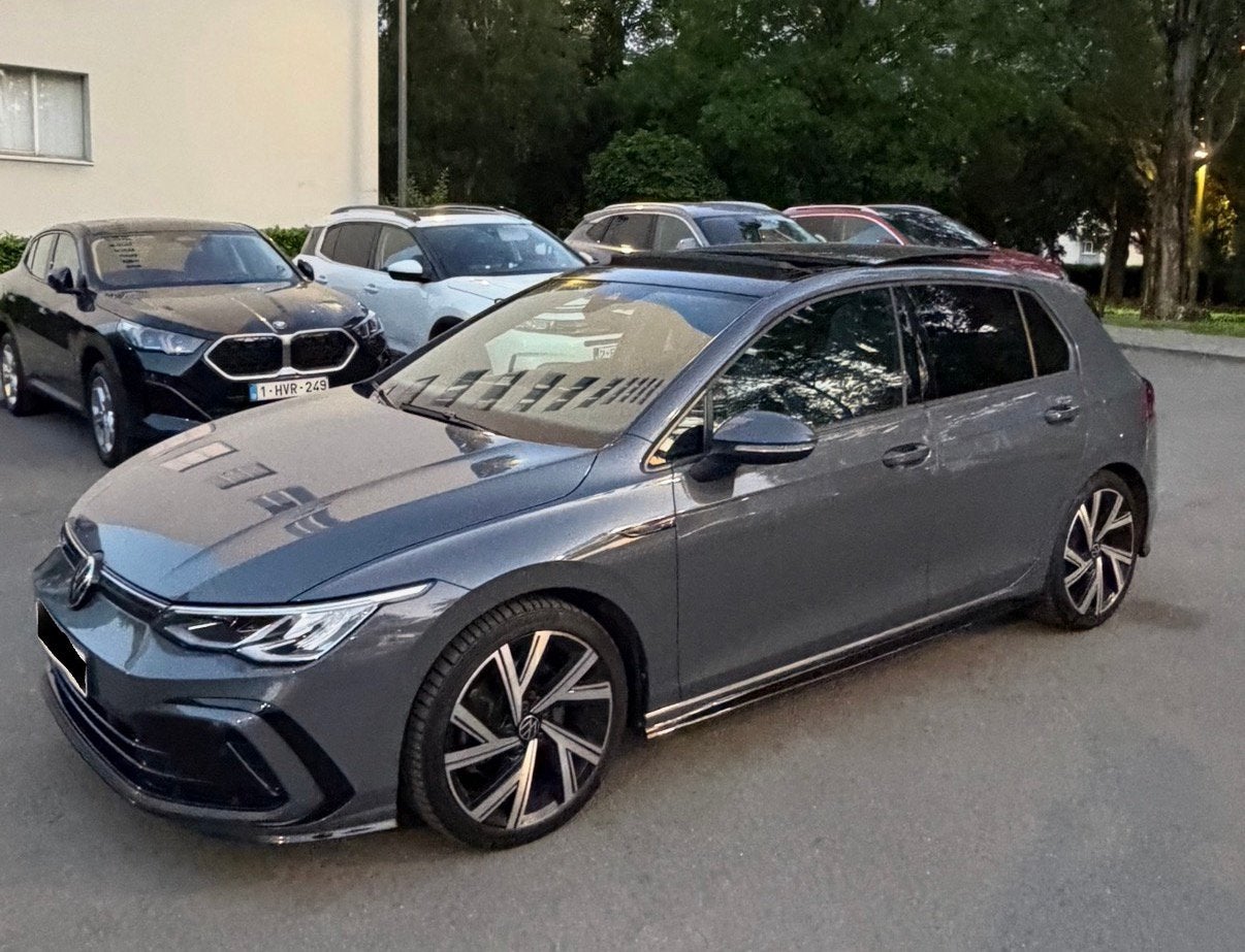 Golf 8 R-Line 1.5 Essence  Full Options prête à immatriculer, Auto diversen, Ongevalwagen, Automaat, Benzine, Ophalen