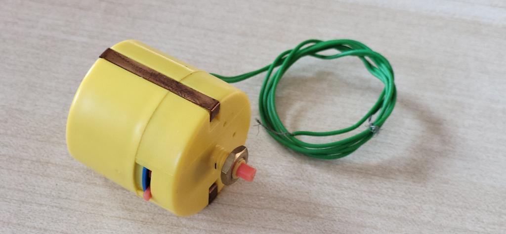 faller H0 180629 aandrijfmotor op 16volt ac wisselstroom, Hobby en Vrije tijd, Ophalen of Verzenden, Zo goed als nieuw, Wisselstroom