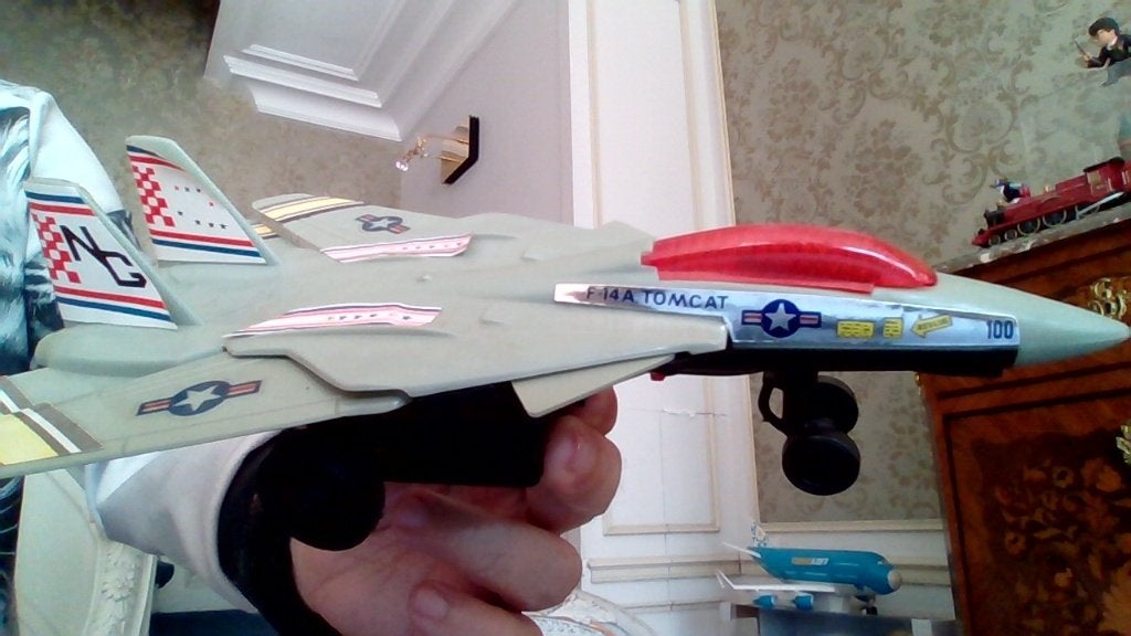 F-14 tomcat 1/72 j'ai la boite avec, Enlèvement