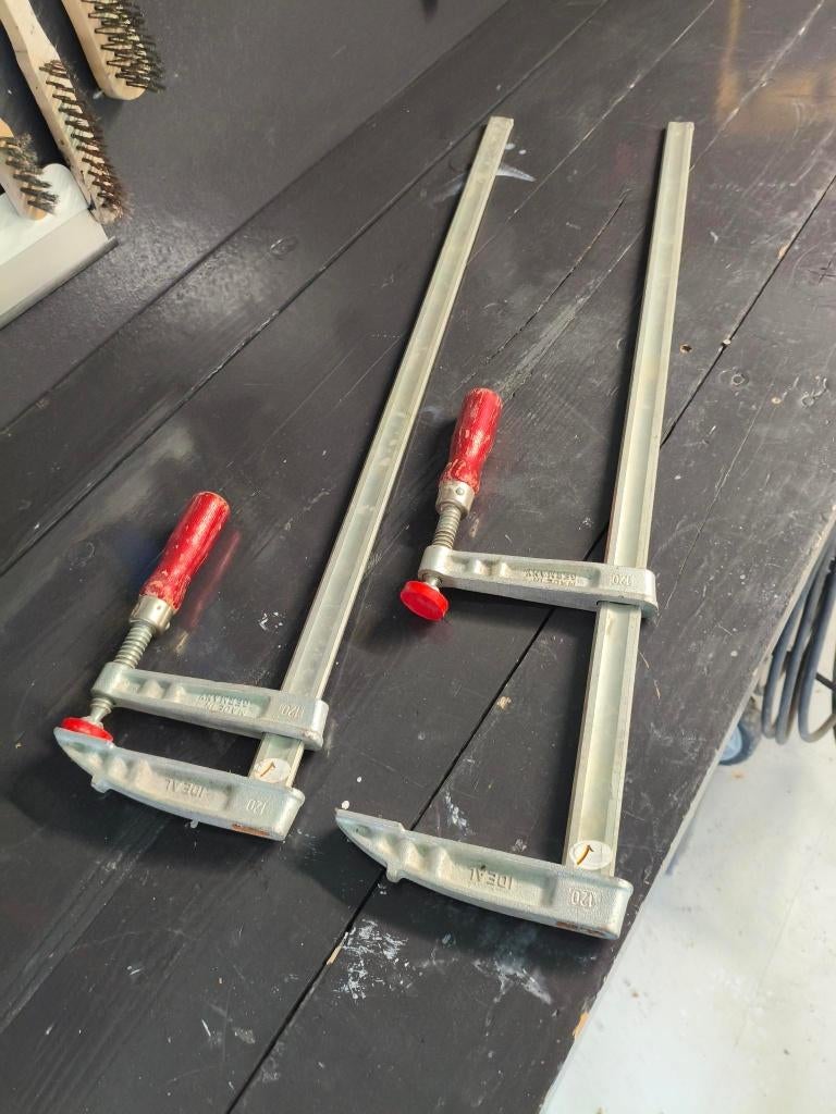 sergeant groot model 900 mm lang x 130mm breed, Doe-het-zelf en Bouw, Ophalen, Zo goed als nieuw