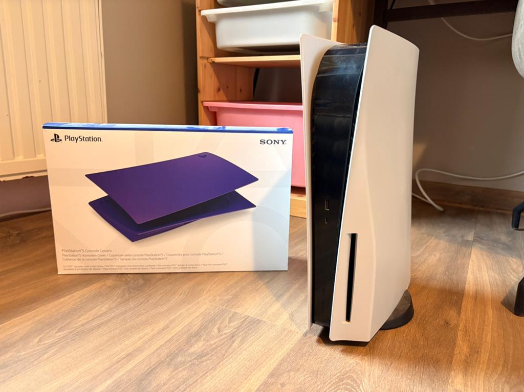 PlayStation 5 standaardeditie, Ophalen of Verzenden, Zo goed als nieuw, Playstation 5