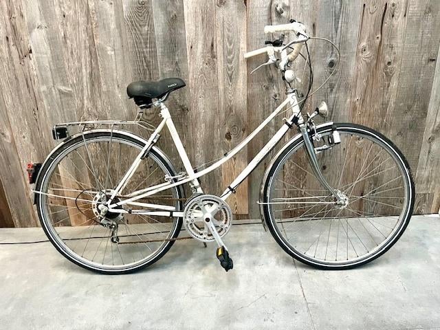Rare vélo vintage MADE IN GERMANY Enik à remettre en route, Vélos & Vélomoteurs, Enlèvement ou Envoi, Années 60 ou plus récent