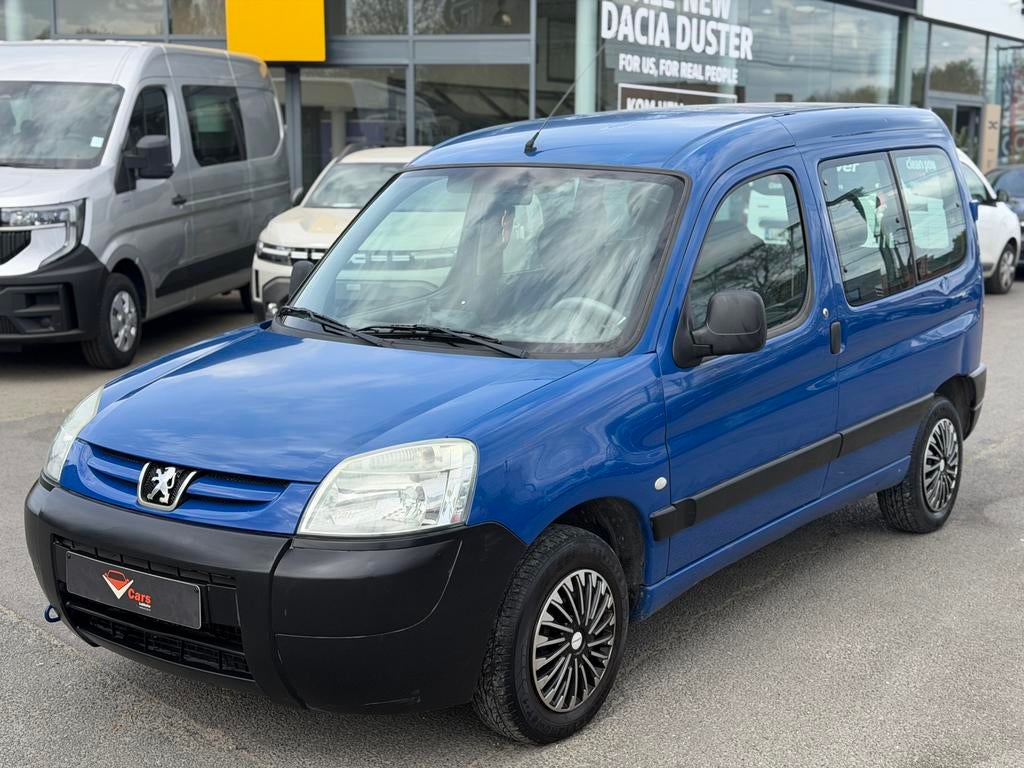Peugeot partner benzine GOEDE STAAT+ keuring vvk, Auto's, Bedrijf, Radio, Euro 3, Te koop