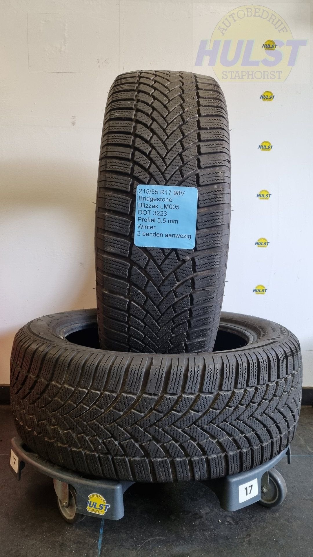 2 gebruikte Bridgestone winterbanden 215/55 R17, Auto-onderdelen, Ophalen, -, -, 17 inch