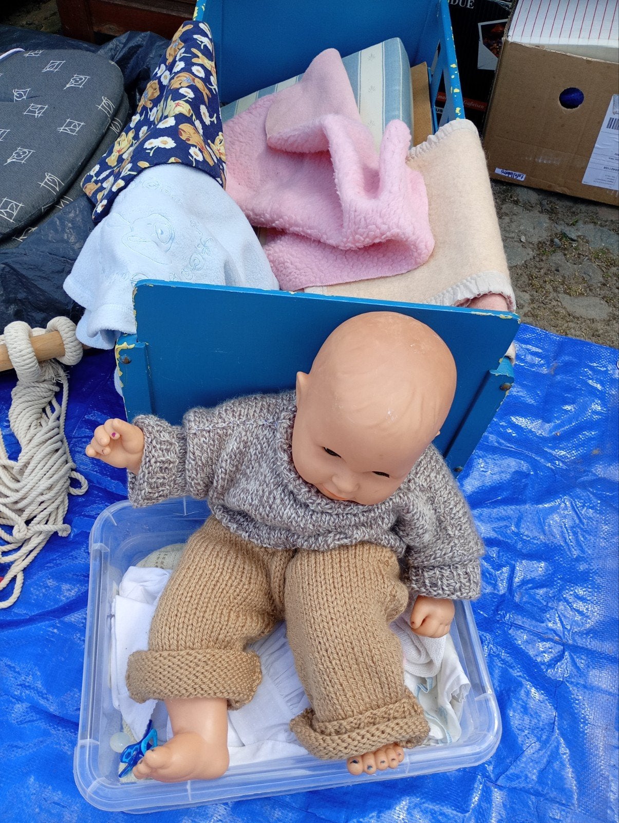 Poppenbed en pop, Kinderen en Baby's, Speelgoed | Poppen, Ophalen