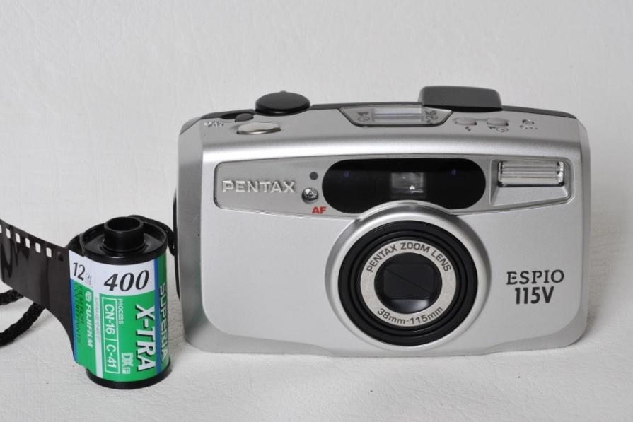Pentax ESPIO 115 V + étui . Argentique, Enlèvement ou Envoi, Comme neuf, Compact, Pentax