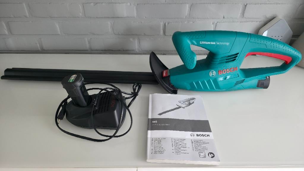 Taille-haie sans fil Bosch, Enlèvement