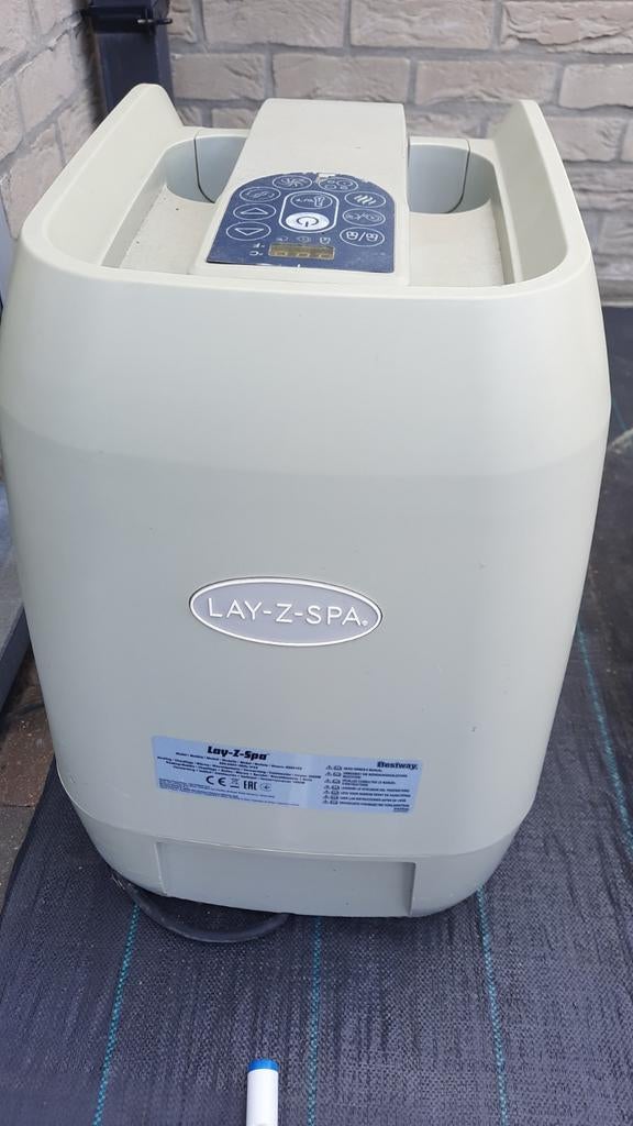 Bestway spa pomp jacuzzi, Ophalen, Gebruikt, Pomp, Opblaasbaar