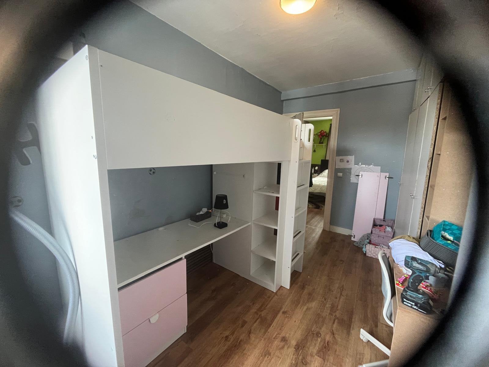 Lit ikea avec bureau et lit une place avec armoir comprise, Enlèvement, Comme neuf