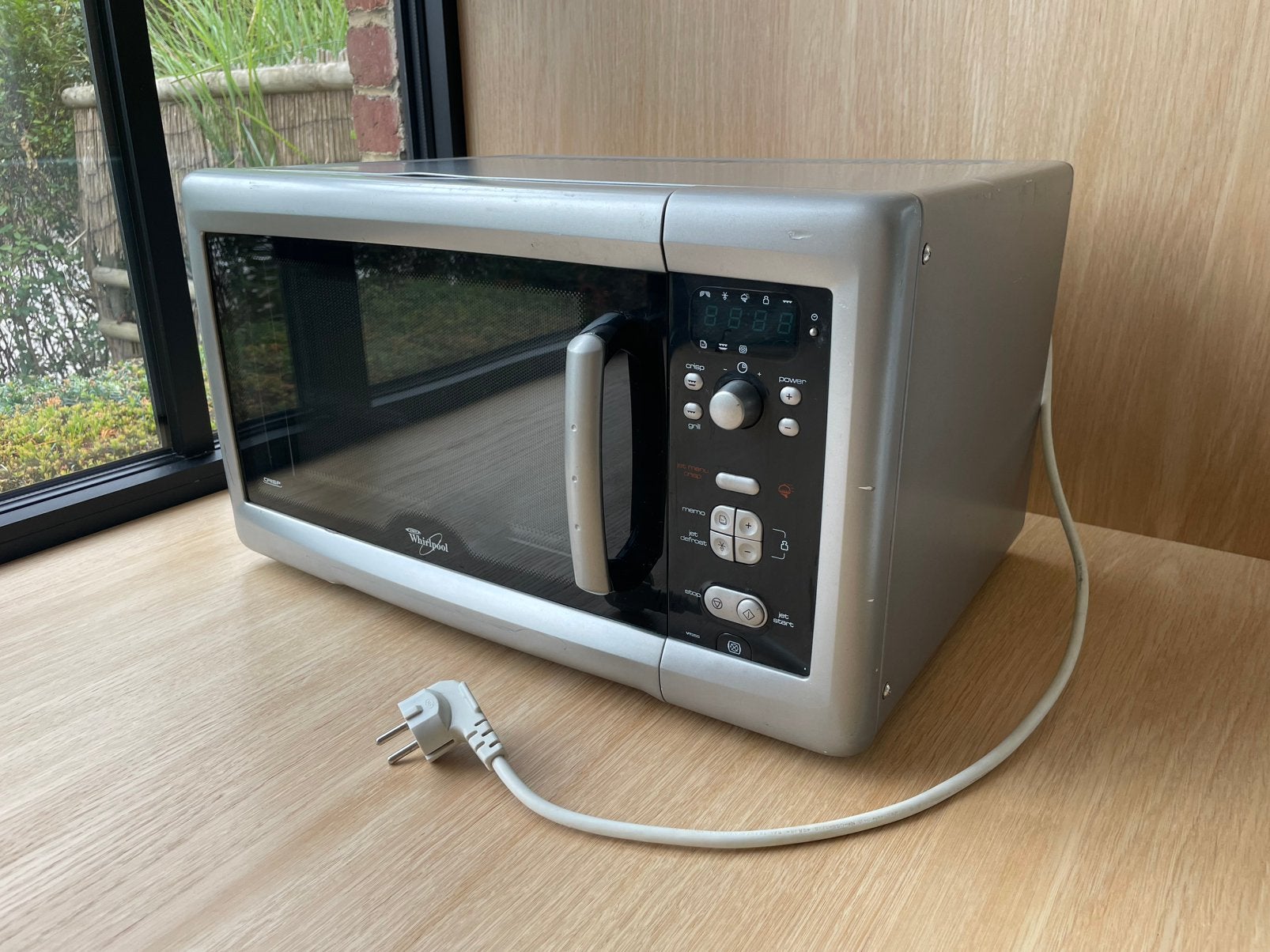Whirlpool VT255/SL combi-microgolfoven – werkt perfect, Elektronische apparatuur, Microgolfovens, Ophalen, Gebruikt, Draaiplateau