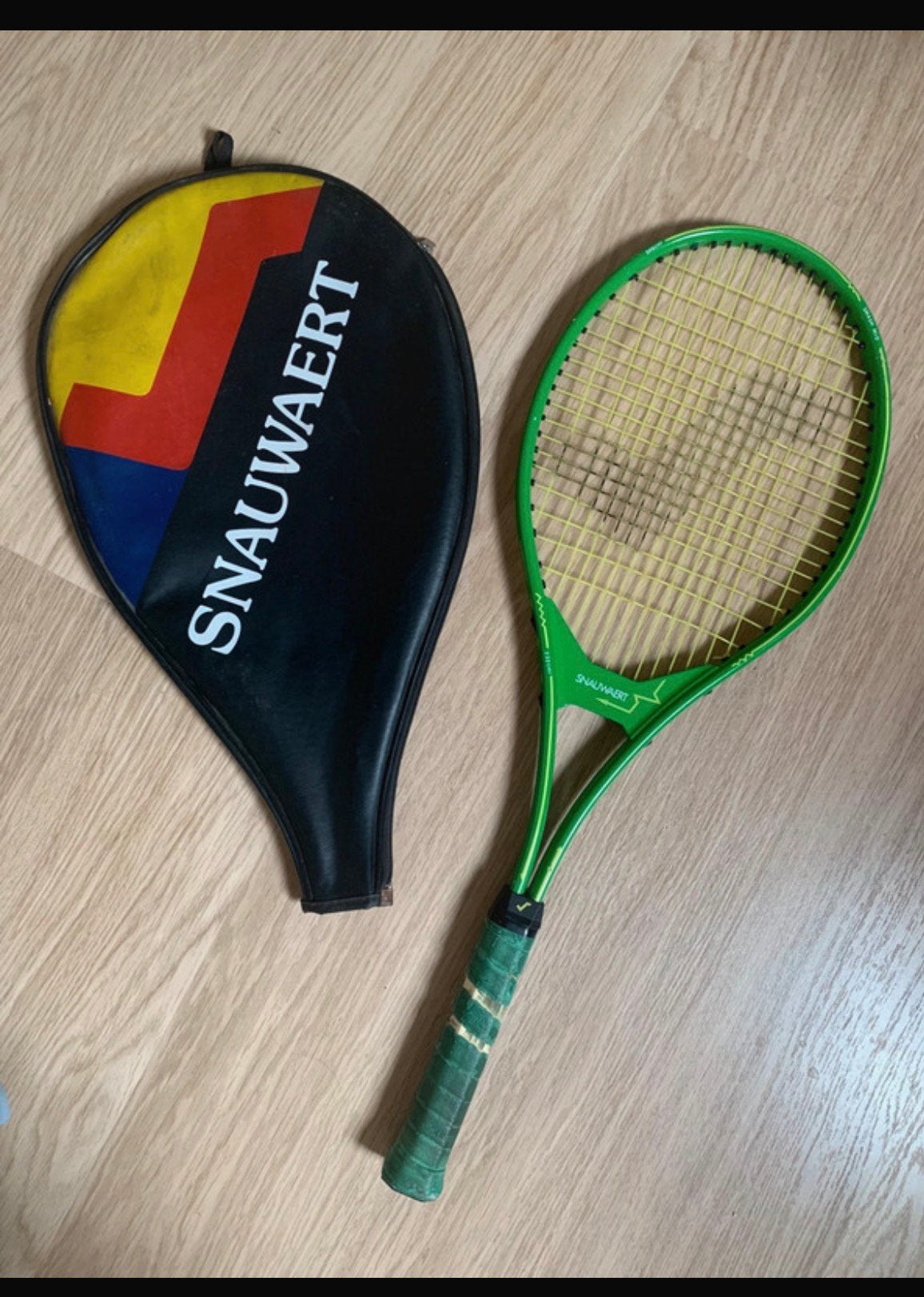 Fusée de tennis avec housse, Sports & Fitness, Tennis, Enlèvement ou Envoi, Comme neuf, Raquette, Autres marques