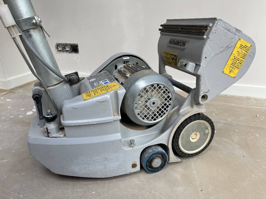 Parketschuurmachine Künzle & Tasin Bona Scorpion, Doe-het-zelf en Bouw, Ophalen, Gebruikt, 1200 watt of meer, Bandschuurmachine