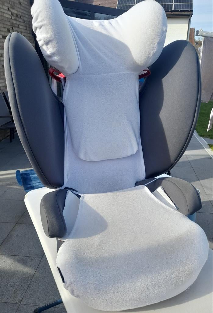 cybex solution b2 fix, 15 t/m 36 kg, Verstelbare rugleuning, Zo goed als nieuw, Isofix
