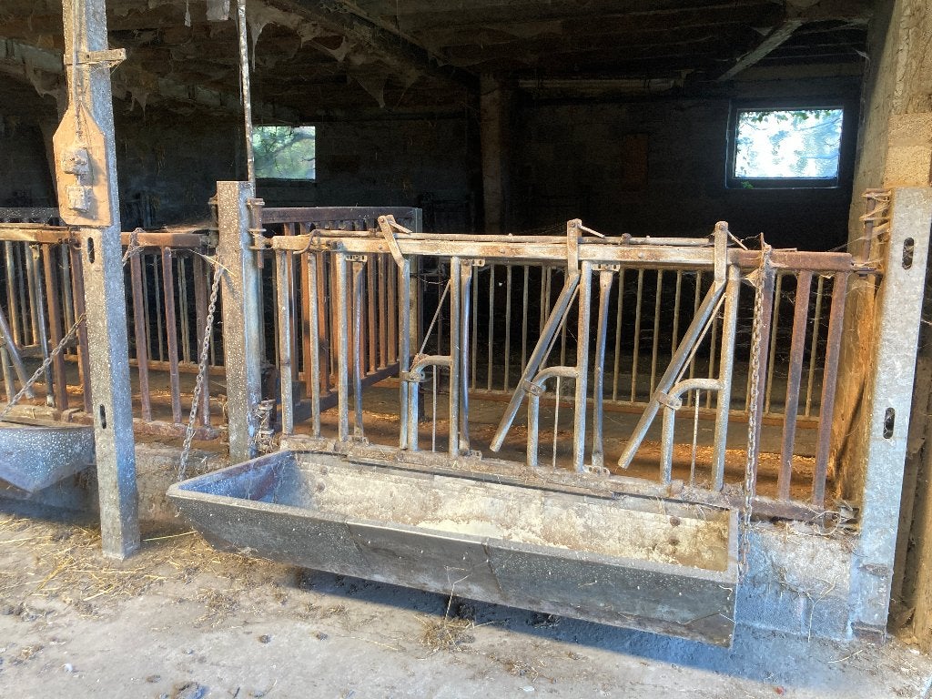 porte d'alimentation, barrière de sécurité, barrière etc, Enlèvement