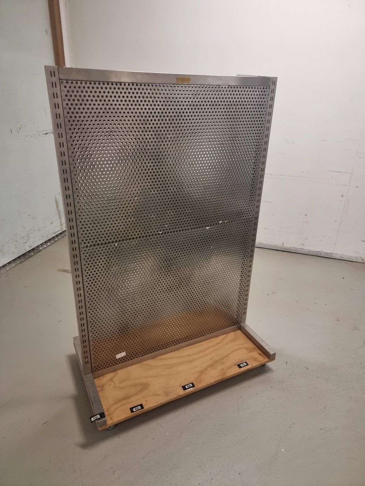 Presentatierek ophangrek hangrek te koop, Ophalen