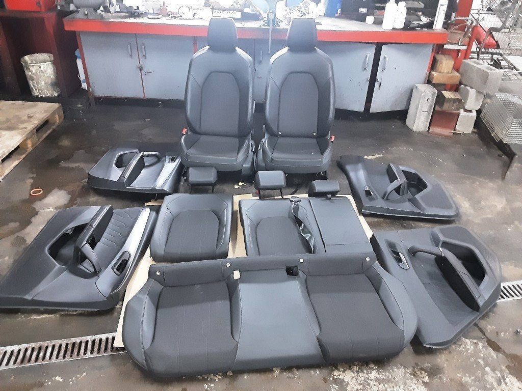 INTERIEUR COMPLET Seat Leon (KLB) (01-2019/-), Autos : Pièces & Accessoires, Seat Deutschland GmbH, Service@seat.de, Utilisé, Seat