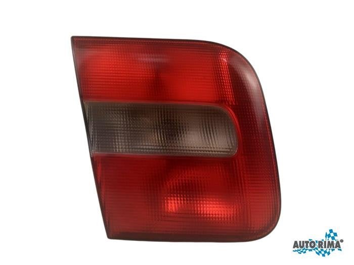 Feu arrière gauche d'un Volvo S70, -, 3 mois de garantie, Utilisé, -