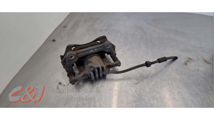 Remklauw (Tang) links-voor van een Renault Trafic, Gebruikt, -, Renault, -