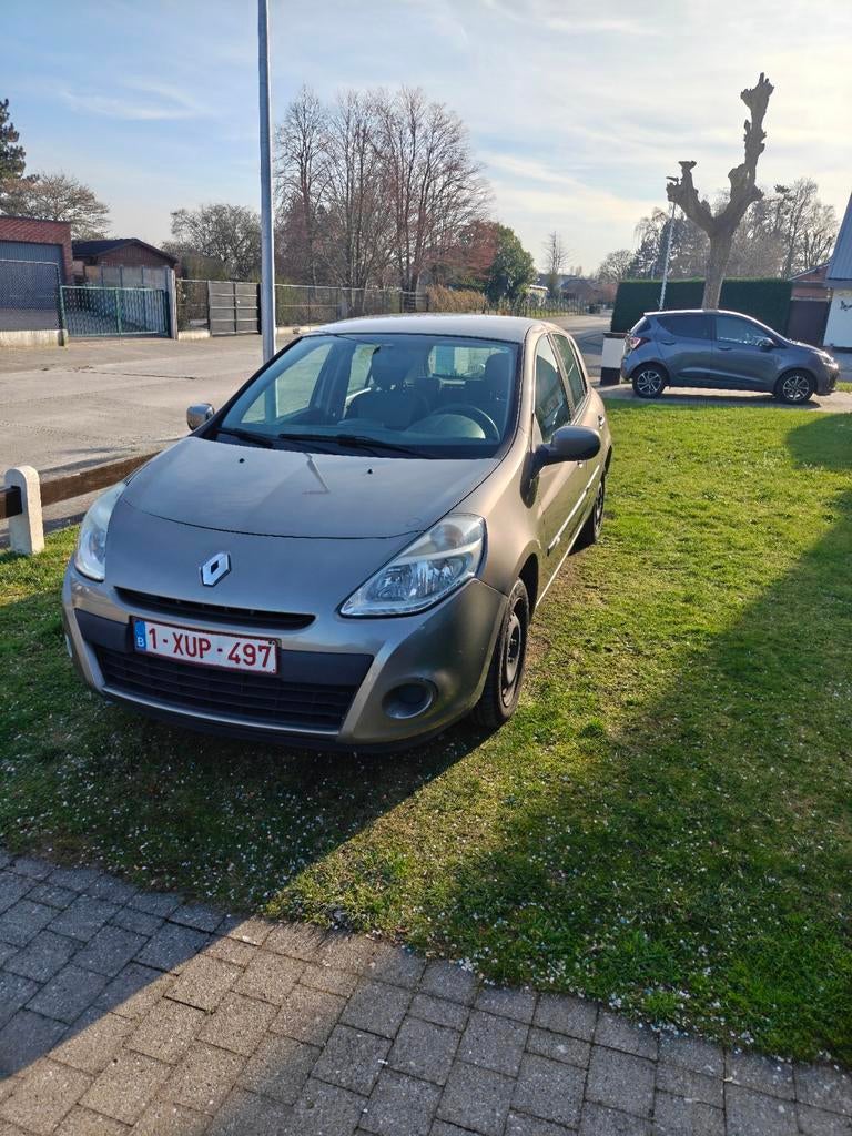 Renault Clio, Autos, Argent ou Gris, Achat, Boîte manuelle, 5 portes