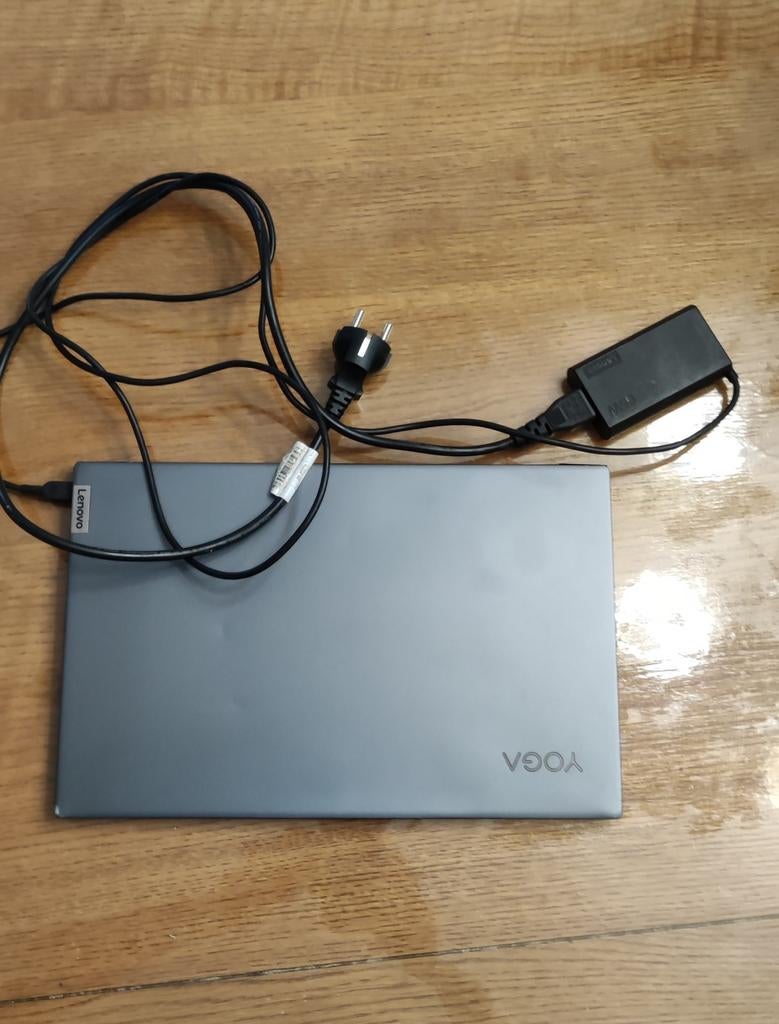 Ordinateur portable Lenovo Yoga, Enlèvement