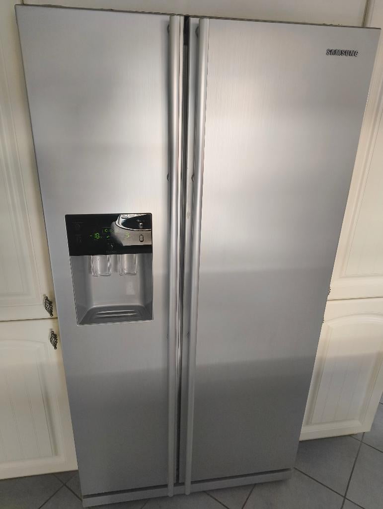 Amerikaanse frigo met vriezer Samsung, Ophalen, Zo goed als nieuw
