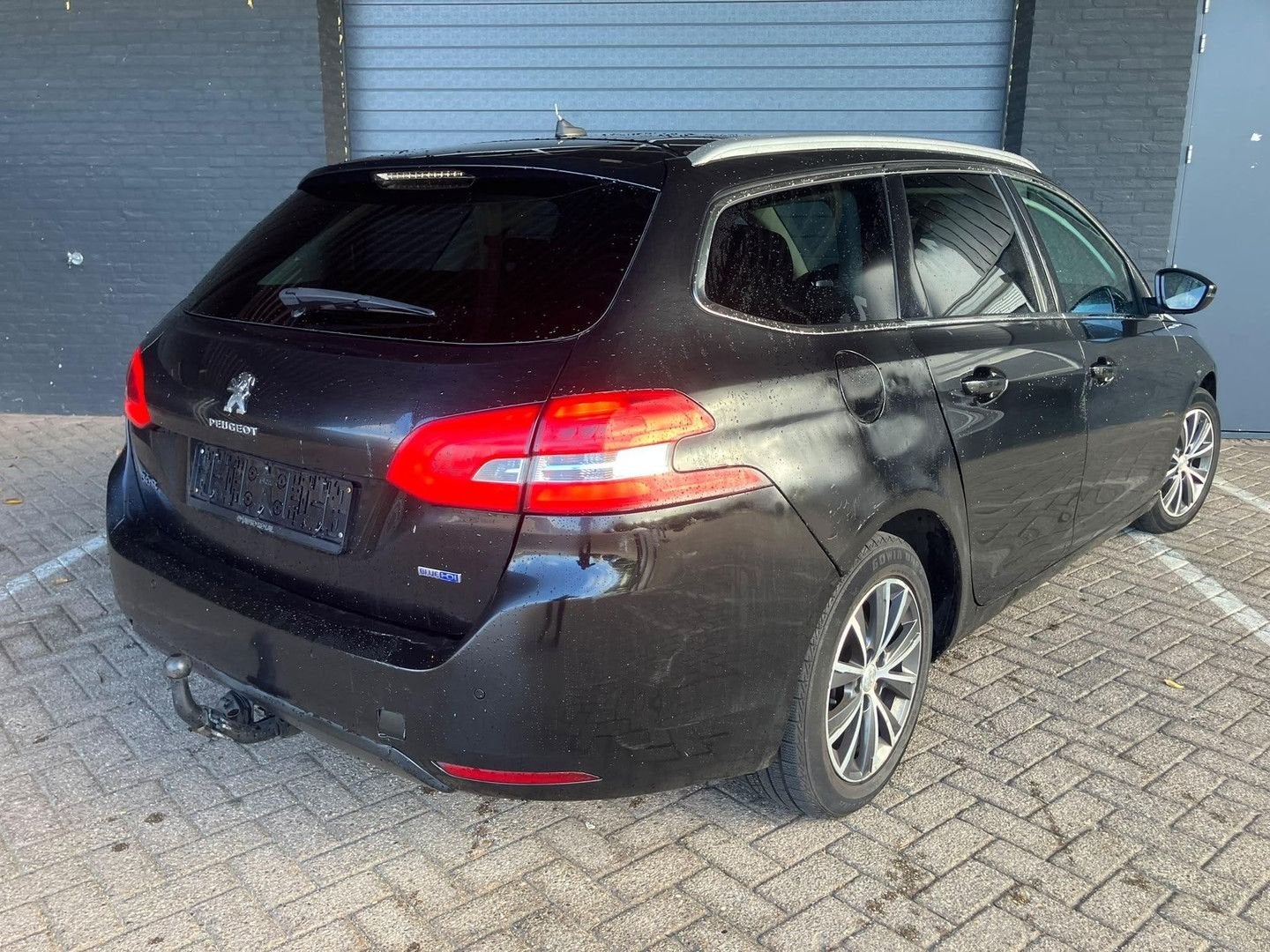Peugeot 308 1.6 BlueHDi Blue Lease Premium | Pano | Climate, Toit panoramique, Achat, 96 g/km, Entreprise