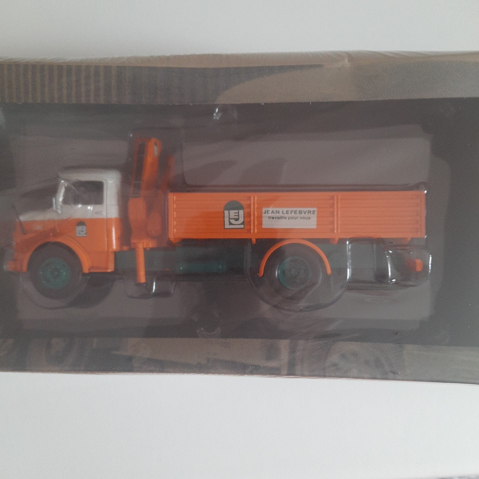 MERCEDES BENZ TRUCK 1:43 * ATLAS * VINTAGE*MINT IN BOX *, Hobby en Vrije tijd, Modelauto's | 1:43, Nieuw, Bus of Vrachtwagen, Overige merken