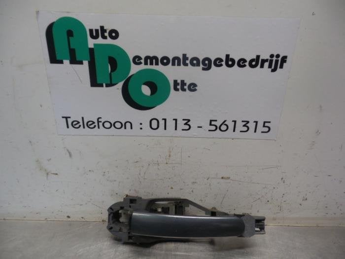 Poignée portière 2portes droite d'un Volkswagen Polo (Polo, Volkswagen, -, Utilisé, -